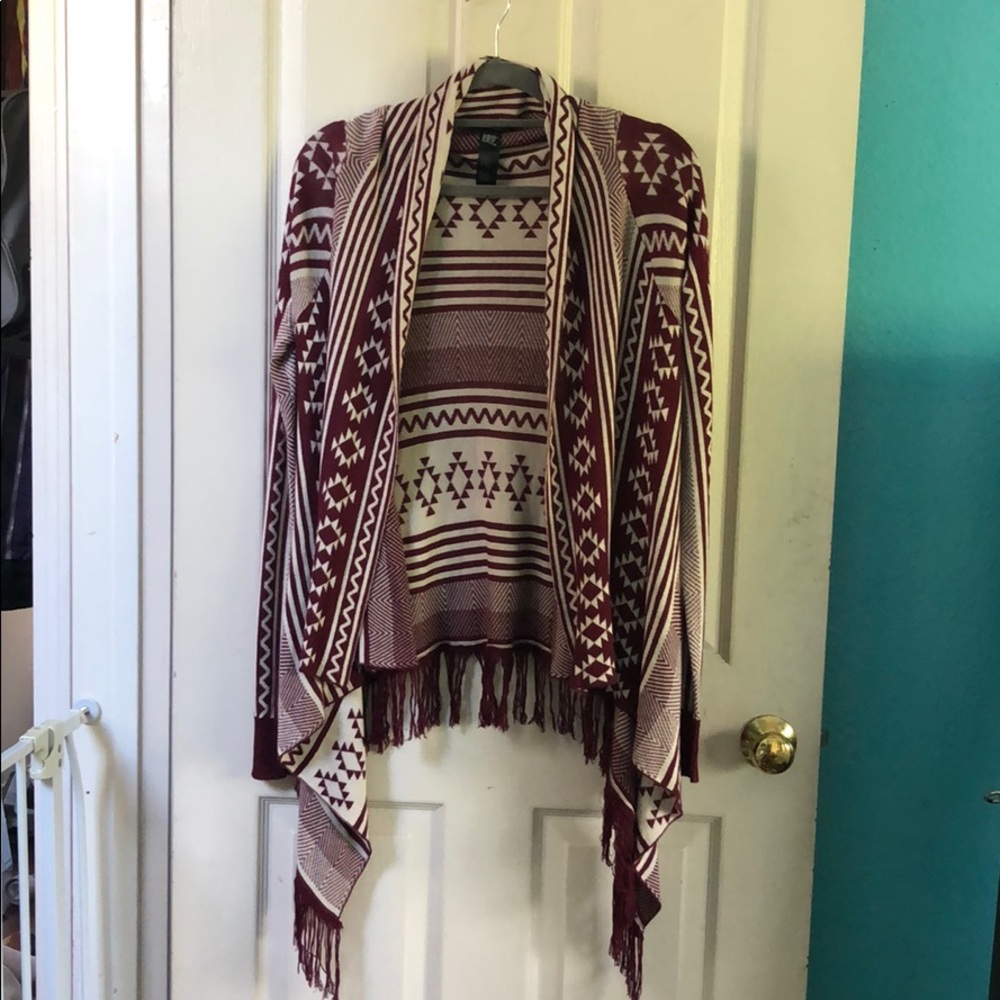 Forever 21 maroon and cream color cardigan